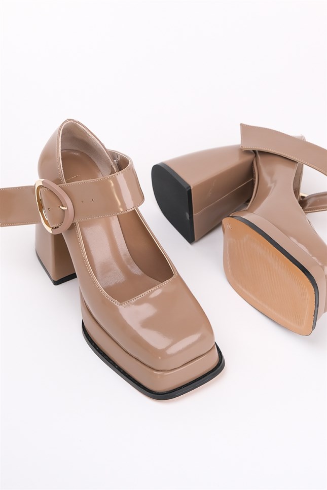 52-690-5-KUMMABEL Kum Mat Rugan Kadın Topuklu Ayakkabı