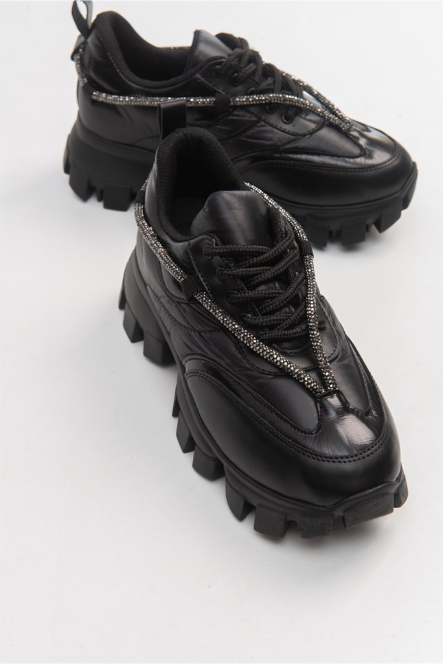 122-K689-1-SIYAHBORIS Siyah Kırışık Kadın Spor Ayakkabı