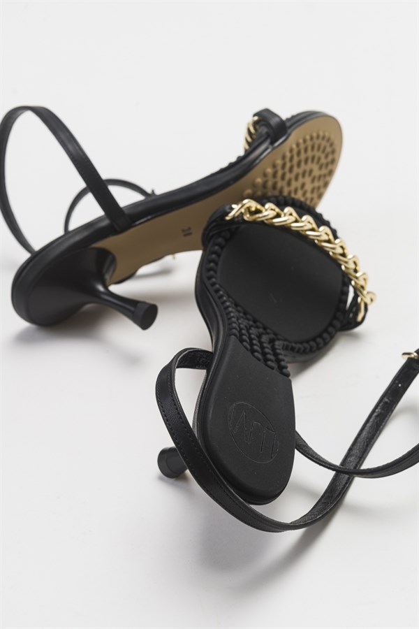 189-22310-1-SIYAHSİMPLE Siyah Kadın Topuklu Ayakkabı